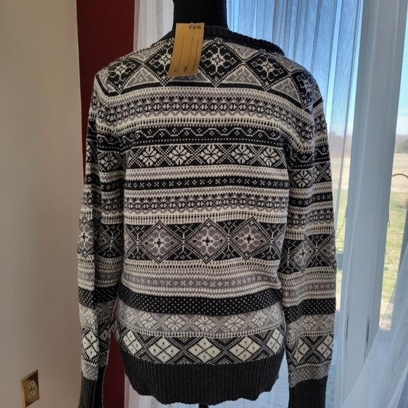 L.o.g.g. H&M Nordic Pattern Crewneck Sweater Size Large NWT - Picture 3 of 8